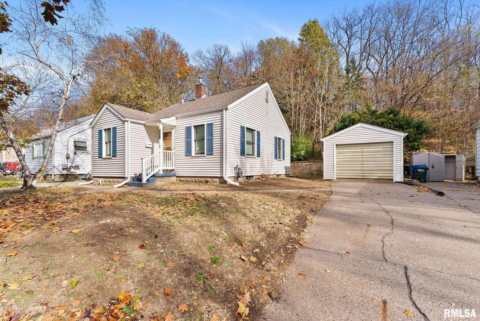 511 Waverly Road Davenport, IA 52804 - Photo 2 of 24 Gallery Image 2