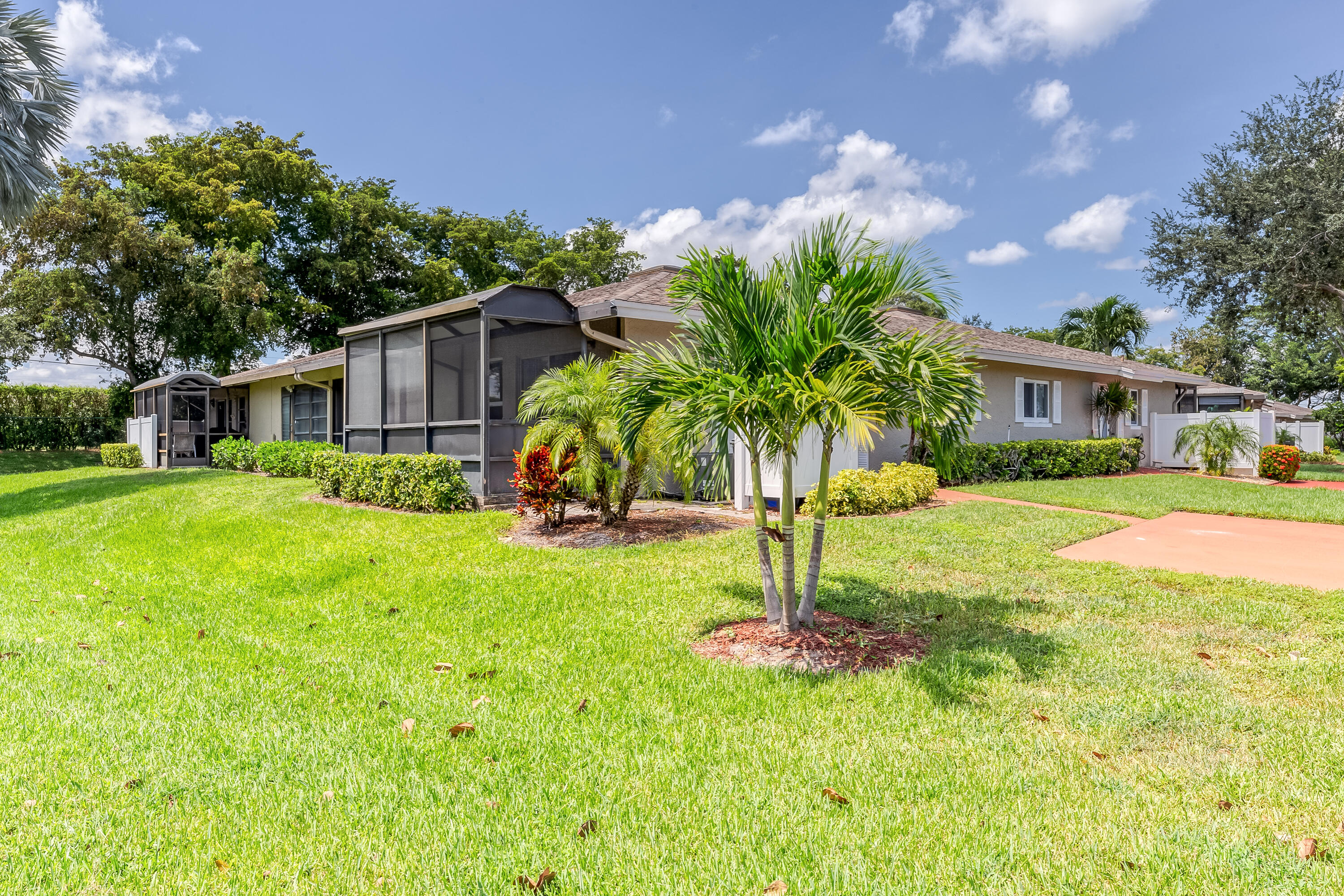 8916 Rheims Road Boca Raton, FL 33496 - Photo 3 of 31 SIDE VIEW