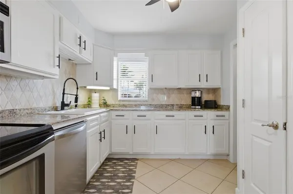 $447,000 | 2675 St Joseph Drive East, Unit D, Dunedin, FL 34698