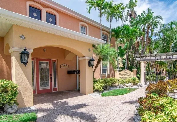 $447,000 | 2675 St Joseph Drive East, Unit D, Dunedin, FL 34698