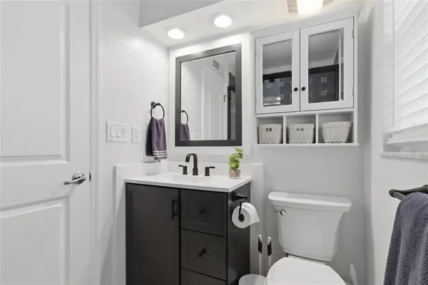 $447,000 | 2675 St Joseph Drive East, Unit D, Dunedin, FL 34698