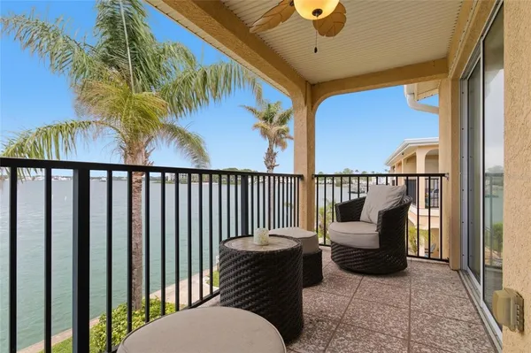 $447,000 | 2675 St Joseph Drive East, Unit D, Dunedin, FL 34698