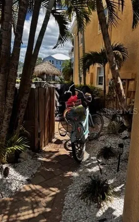 $447,000 | 2675 St Joseph Drive East, Unit D, Dunedin, FL 34698