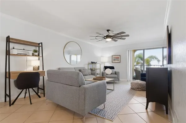 $447,000 | 2675 St Joseph Drive East, Unit D, Dunedin, FL 34698