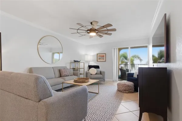 $447,000 | 2675 St Joseph Drive East, Unit D, Dunedin, FL 34698