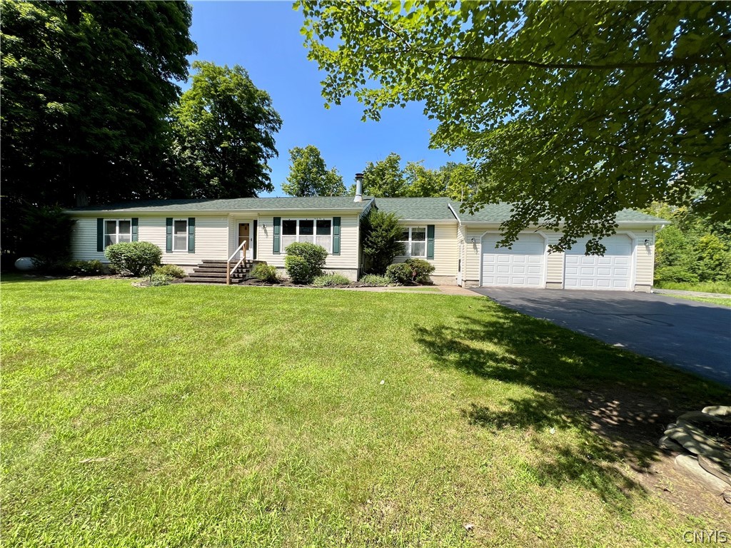 406 Middle Road Scriba, NY 13126 - Photo 32 of 33