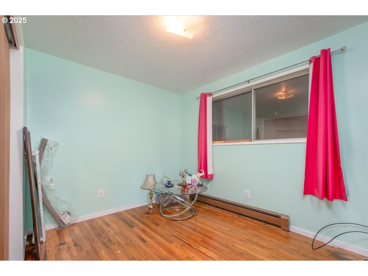 1591 Rainier Road Woodburn, OR 97071 - Photo 12 of 23 Bedroom
