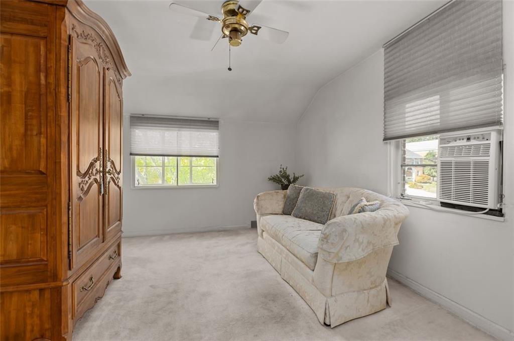 1151 Greentree Road Pittsburgh, PA 15220 - Photo 20 of 30 Gallery Image 20