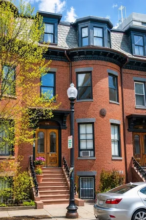 $3,300 | 106 East Brookline Street, Unit 2, Boston, MA 02118