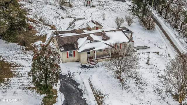 $319,000 | 359 East Wolf Valley Road, Heiskell, TN 37754