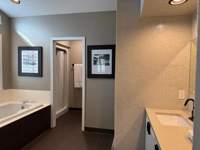 $439,900 | 3800 Amber Lane, Janesville, WI 53546