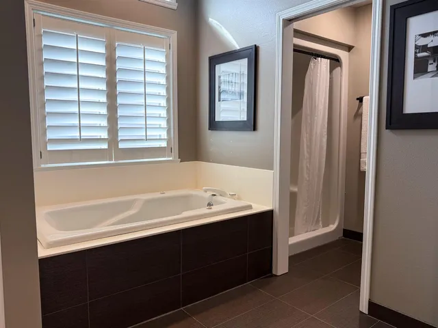 $439,900 | 3800 Amber Lane, Janesville, WI 53546