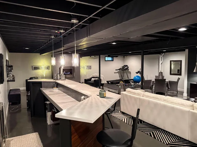 $439,900 | 3800 Amber Lane, Janesville, WI 53546