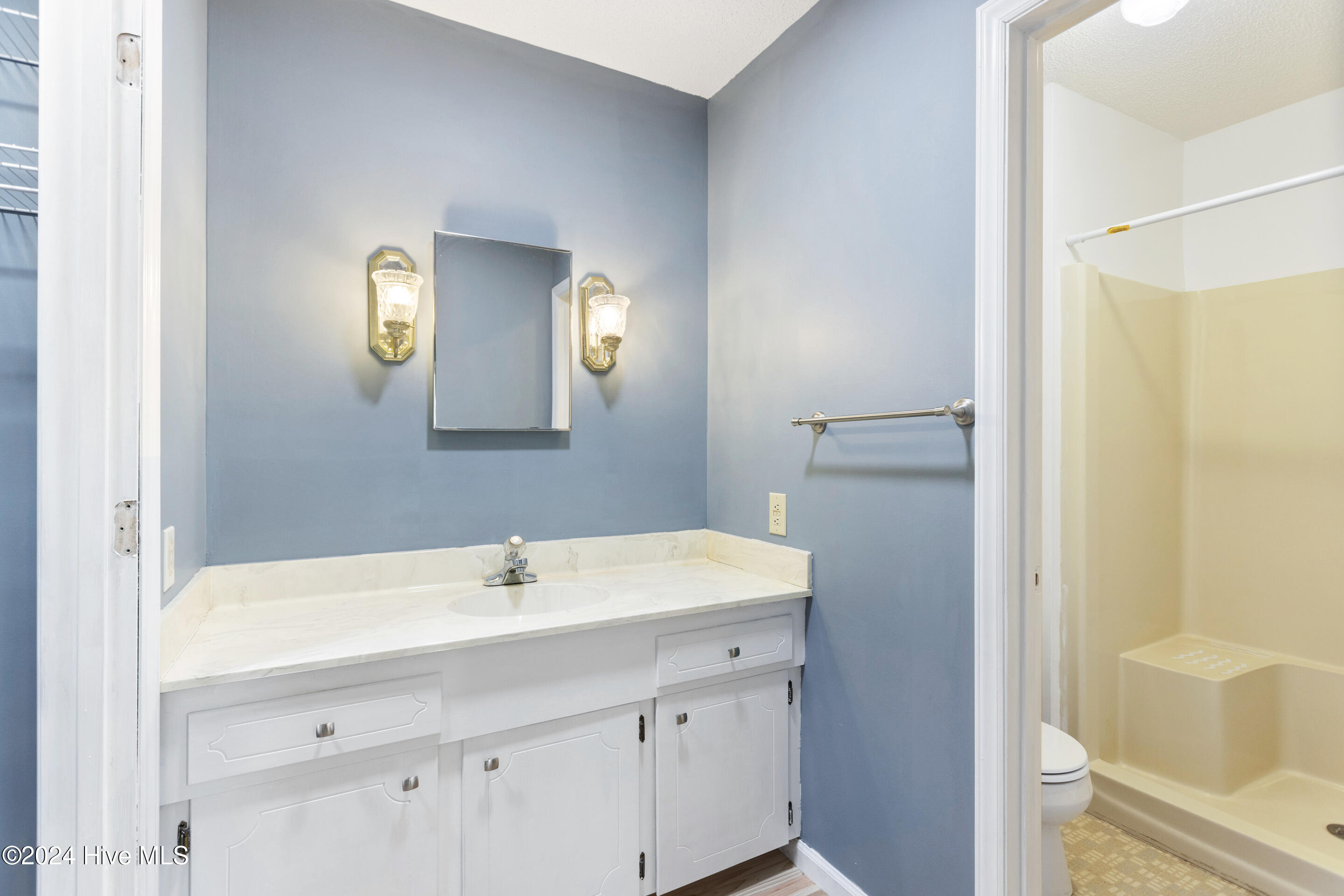 761 East Boiling Spring Road Southport, NC 28461 - Photo 16 of 48 Boiling Spring master bath