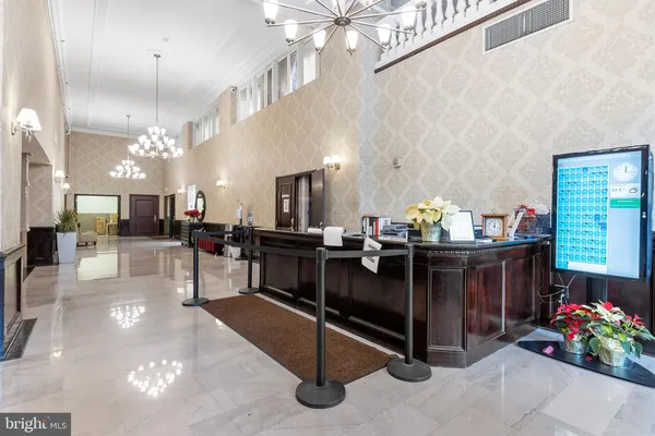 $1,195 | 1324 Locust Street, Unit 1019, Philadelphia, PA 19107