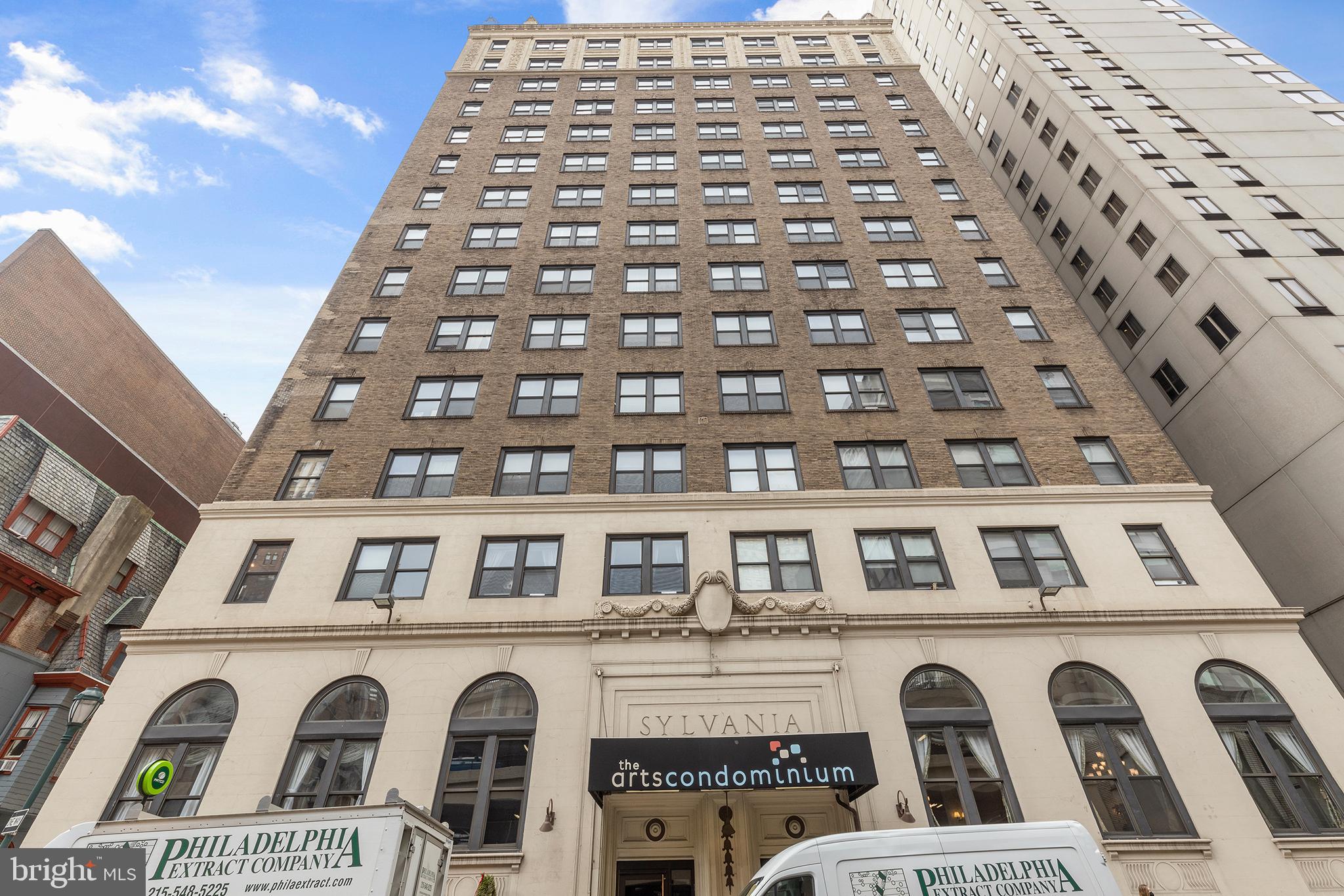 1324 Locust Street, Unit 1019 Philadelphia, PA 19107 - Photo 14 of 17