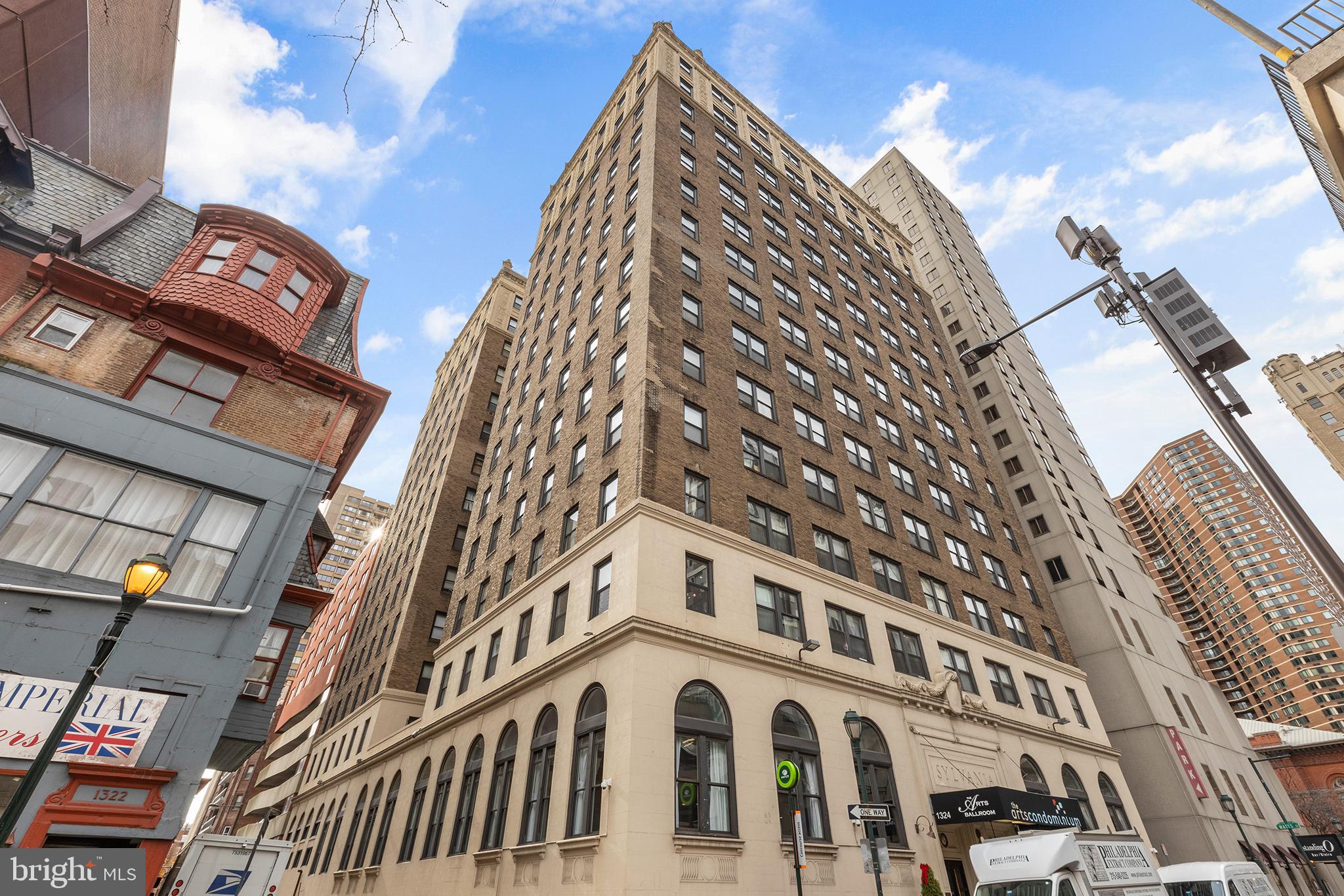 1324 Locust Street, Unit 1019 Philadelphia, PA 19107 - Photo 15 of 17