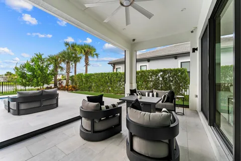 $1,799,000 | 12490 Solana Bay Circle, Palm Beach Gardens, FL 33412