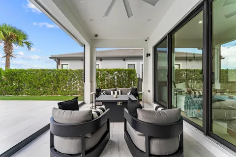 $1,799,000 | 12490 Solana Bay Circle, Palm Beach Gardens, FL 33412