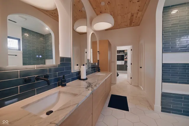 $3,500,000 | 131 4th Street Northwest, Carmel, IN 46032