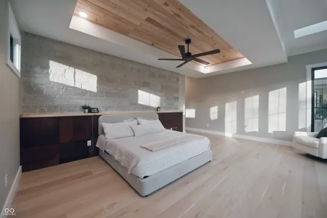 $3,500,000 | 131 4th Street Northwest, Carmel, IN 46032