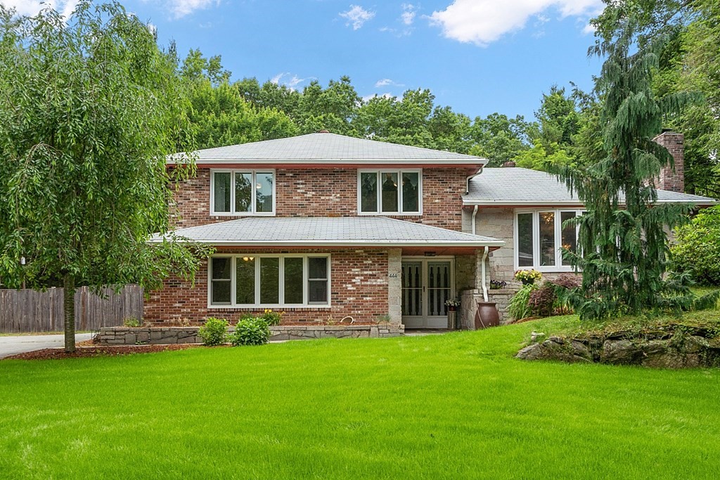 444 Groton Road Westford, MA 01886 - Photo 1 of 42 Gallery Image 1