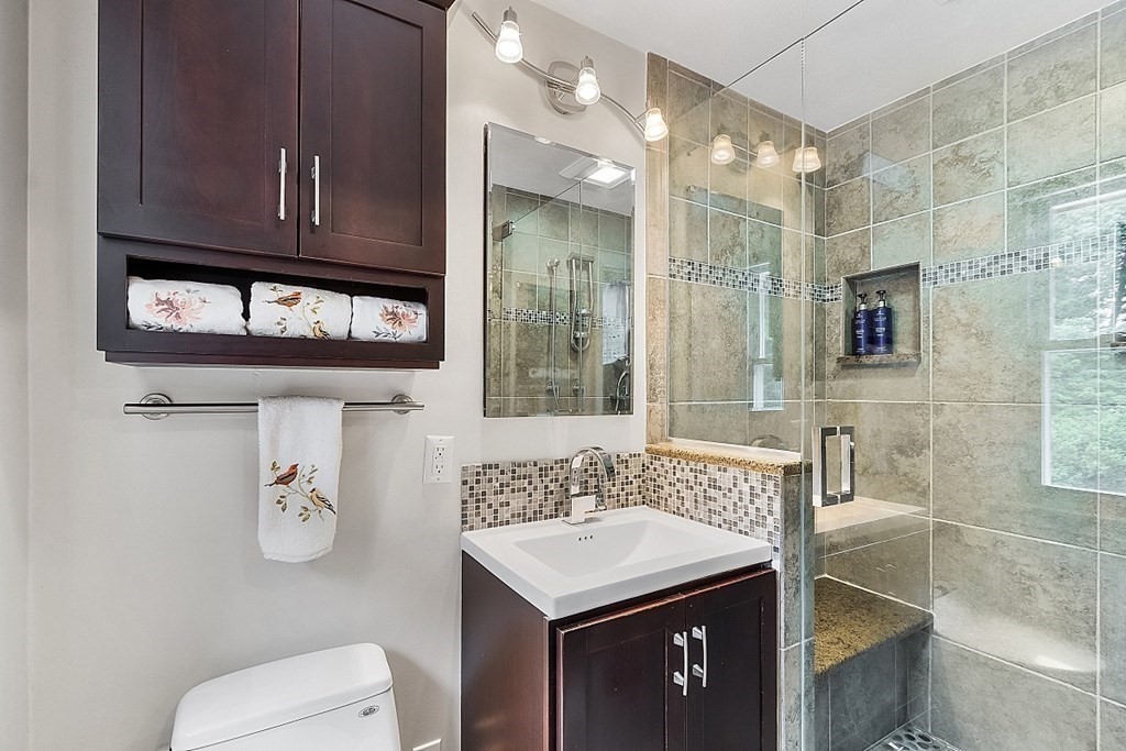 444 Groton Road Westford, MA 01886 - Photo 18 of 42 Gallery Image 18