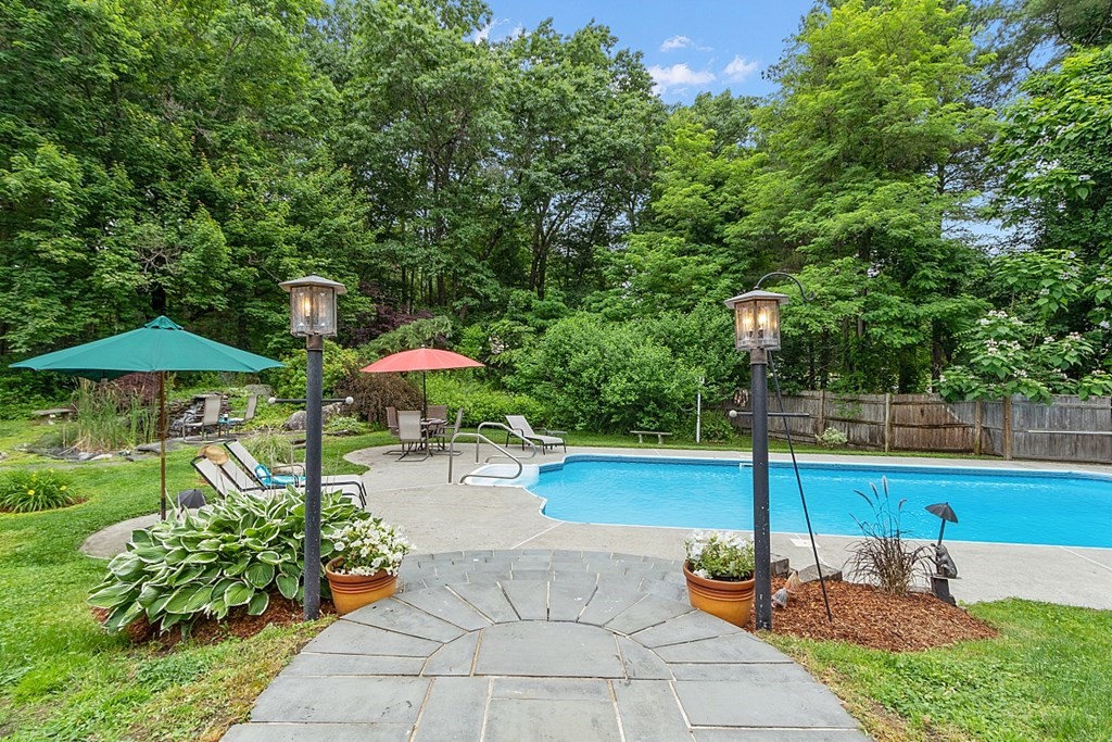 444 Groton Road Westford, MA 01886 - Photo 7 of 42 Gallery Image 7