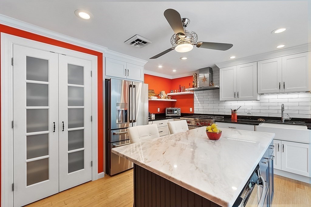 444 Groton Road Westford, MA 01886 - Photo 10 of 42 Gallery Image 10
