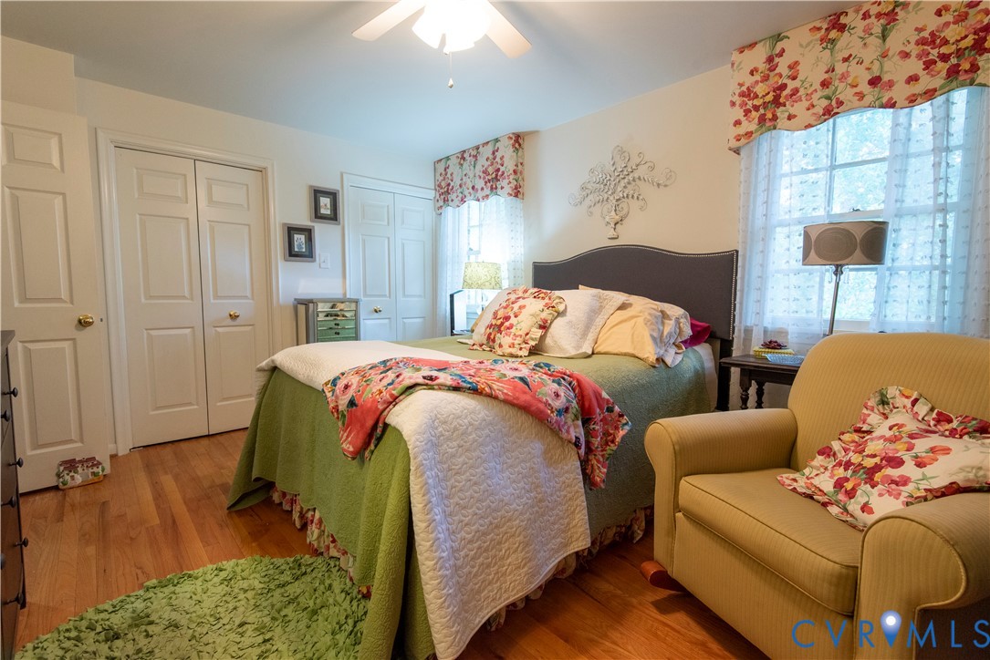 9103 Derbyshire Road, Unit I Henrico, VA 23229 - Photo 12 of 15