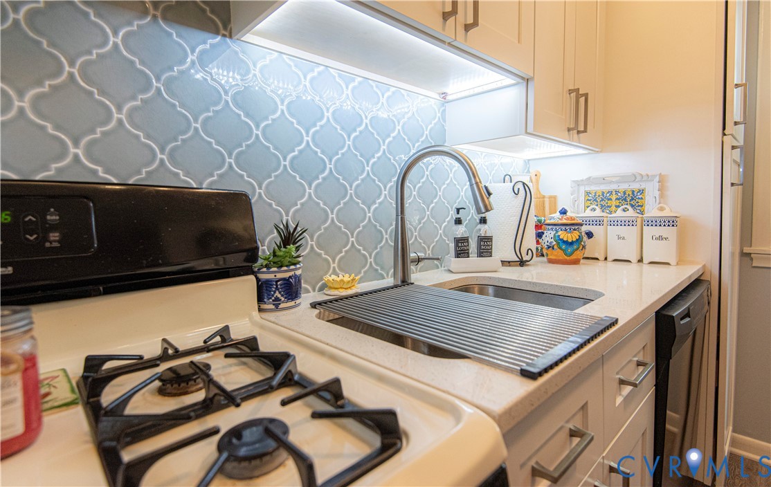 9103 Derbyshire Road, Unit I Henrico, VA 23229 - Photo 4 of 15