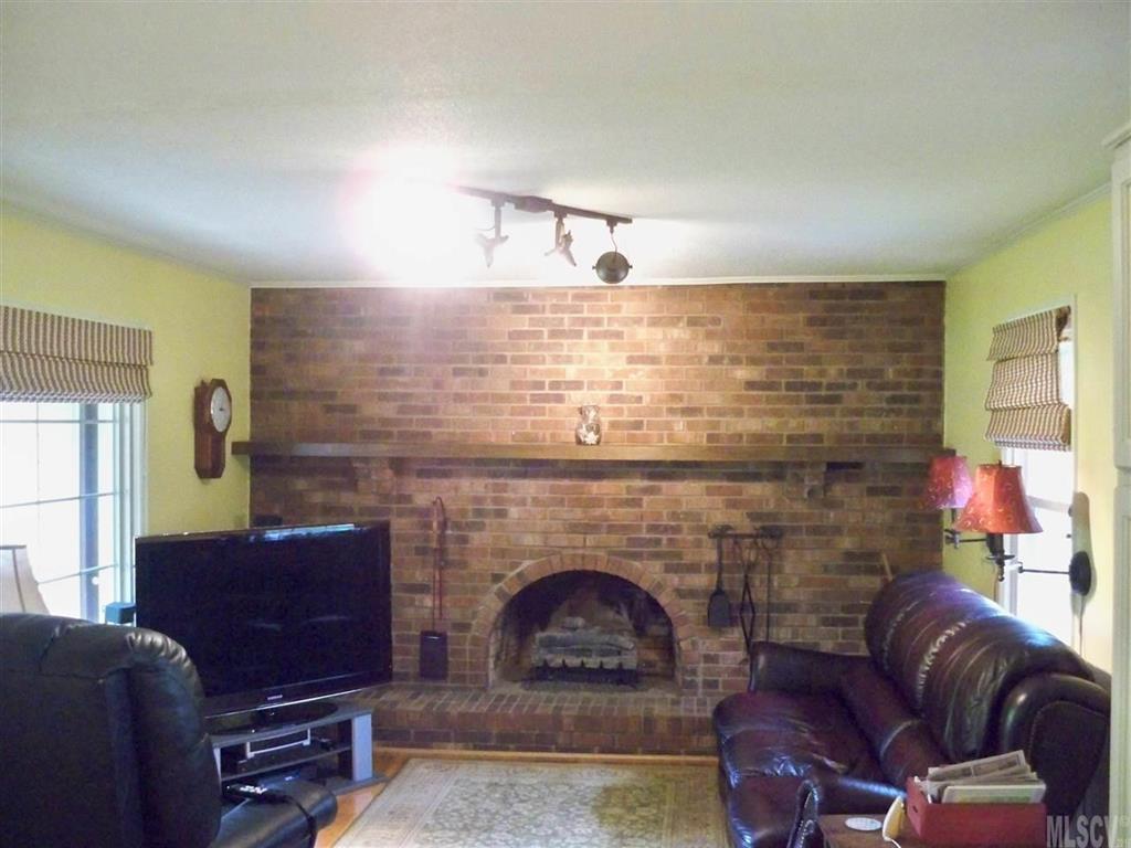 204 Georgetown Road Lenoir, NC 28645 - Photo 22 of 25 Gallery Image 22