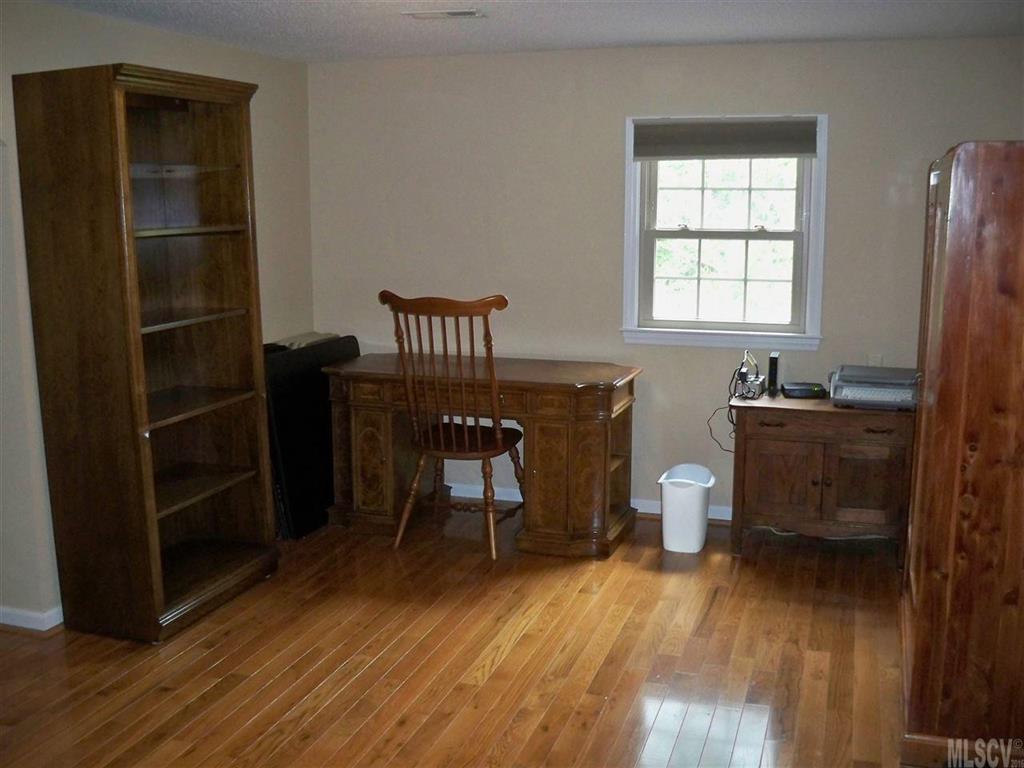 204 Georgetown Road Lenoir, NC 28645 - Photo 8 of 25 Gallery Image 8