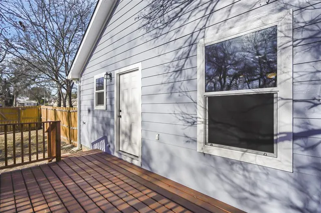 $1,350 | 401 Miller Street, Bowie, TX 76230