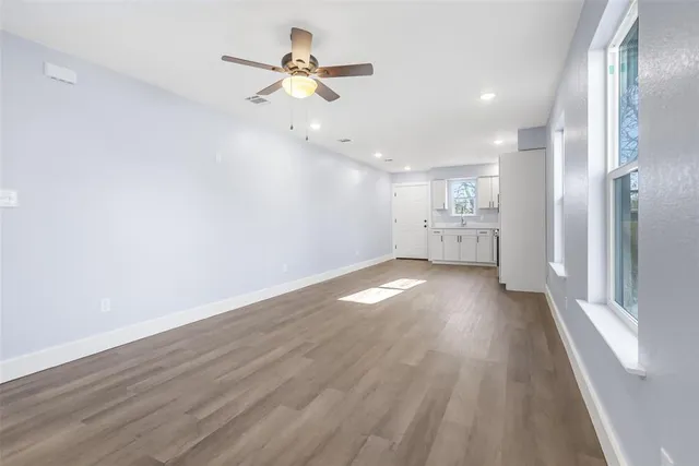 $1,350 | 401 Miller Street, Bowie, TX 76230