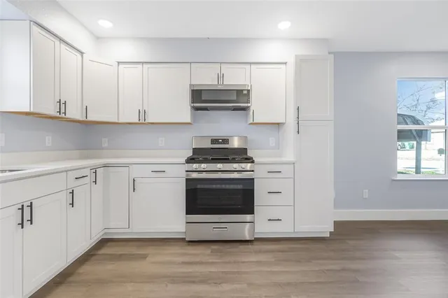 $1,350 | 401 Miller Street, Bowie, TX 76230