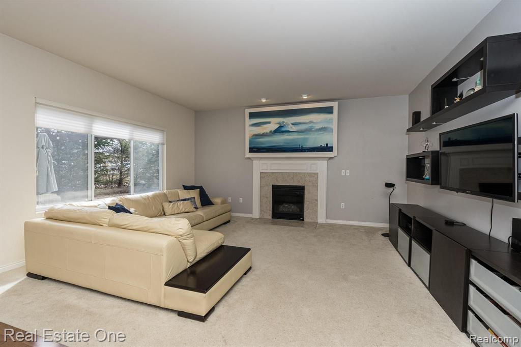 3296 Fantail Drive Rochester Hills, MI 48309 - Photo 13 of 41
