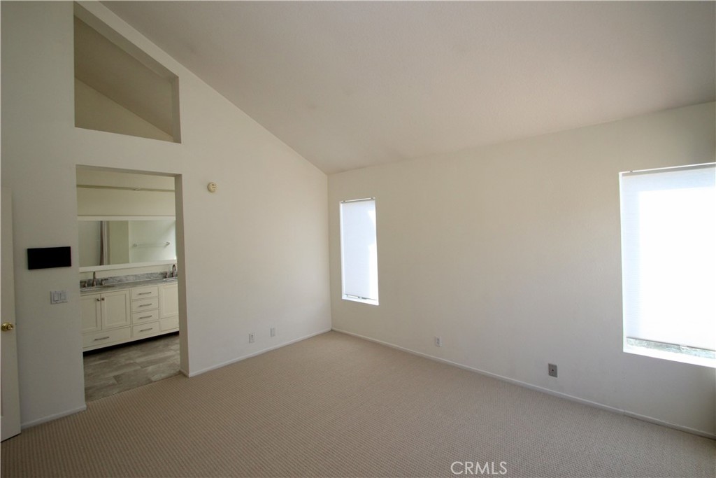 6 Del Azul Irvine, CA 92614 - Photo 13 of 28