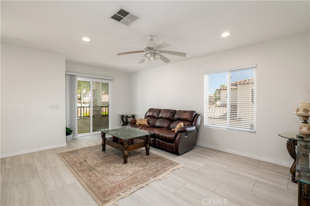 44839 Mumm Street Temecula, CA 92592 - Photo 19 of 42 huge Loft