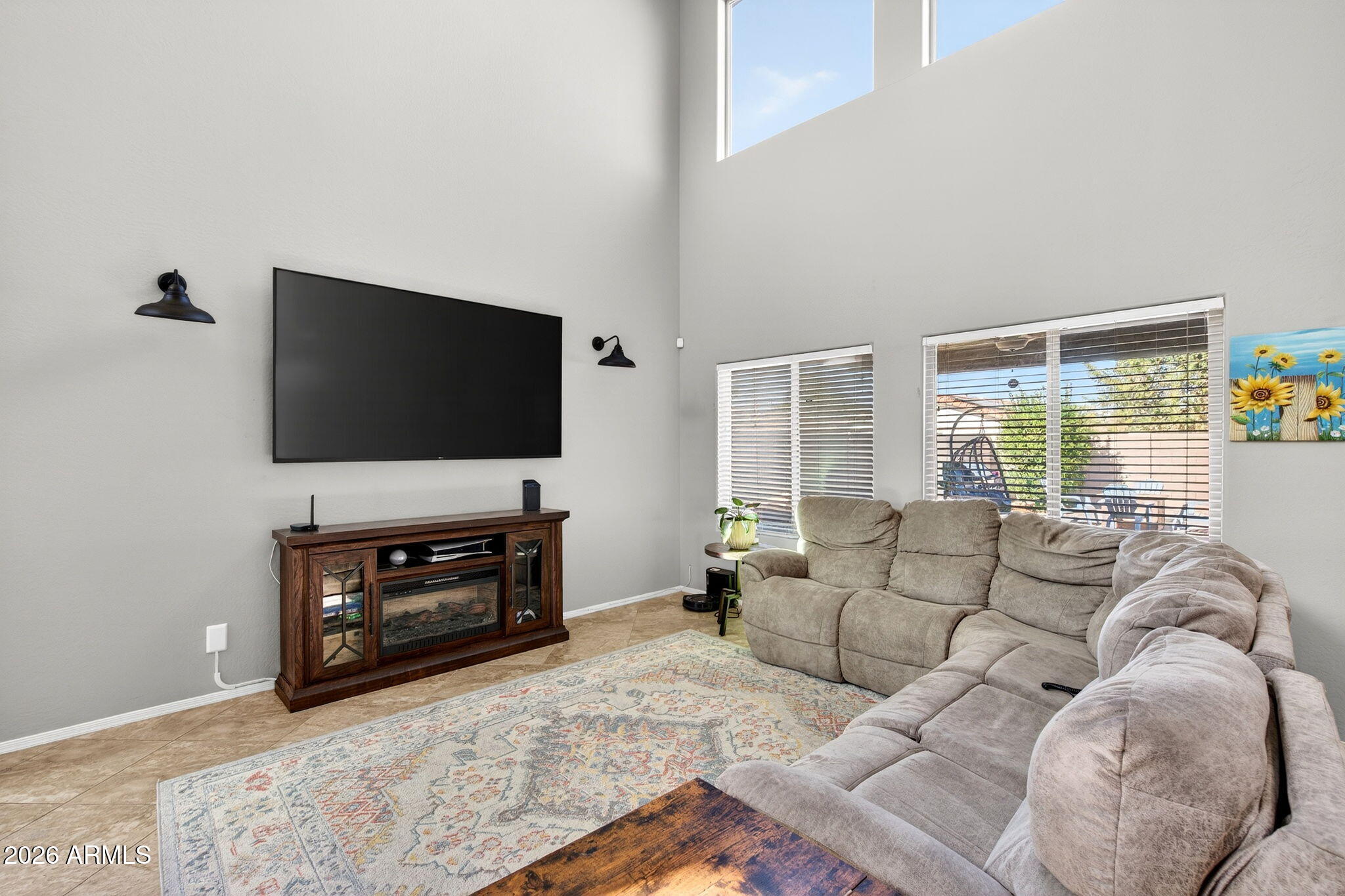 10840 West Saddlehorn Road Peoria, AZ 85383 - Photo 5 of 55 12-web-or-mls-012_A7400593