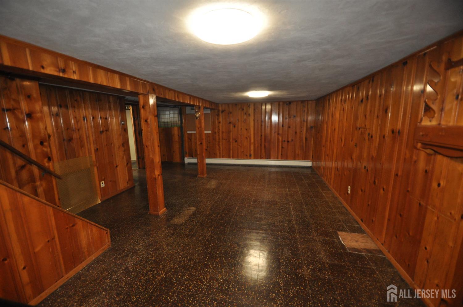 213 Old Post Road Edison, NJ 08817 - Photo 16 of 18 a view of hallway with stairs