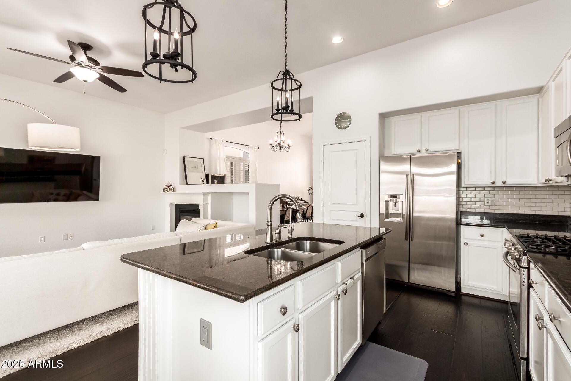 5030 East Kirkland Road Phoenix, AZ 85054 - Photo 8 of 58 12 - Kirkland