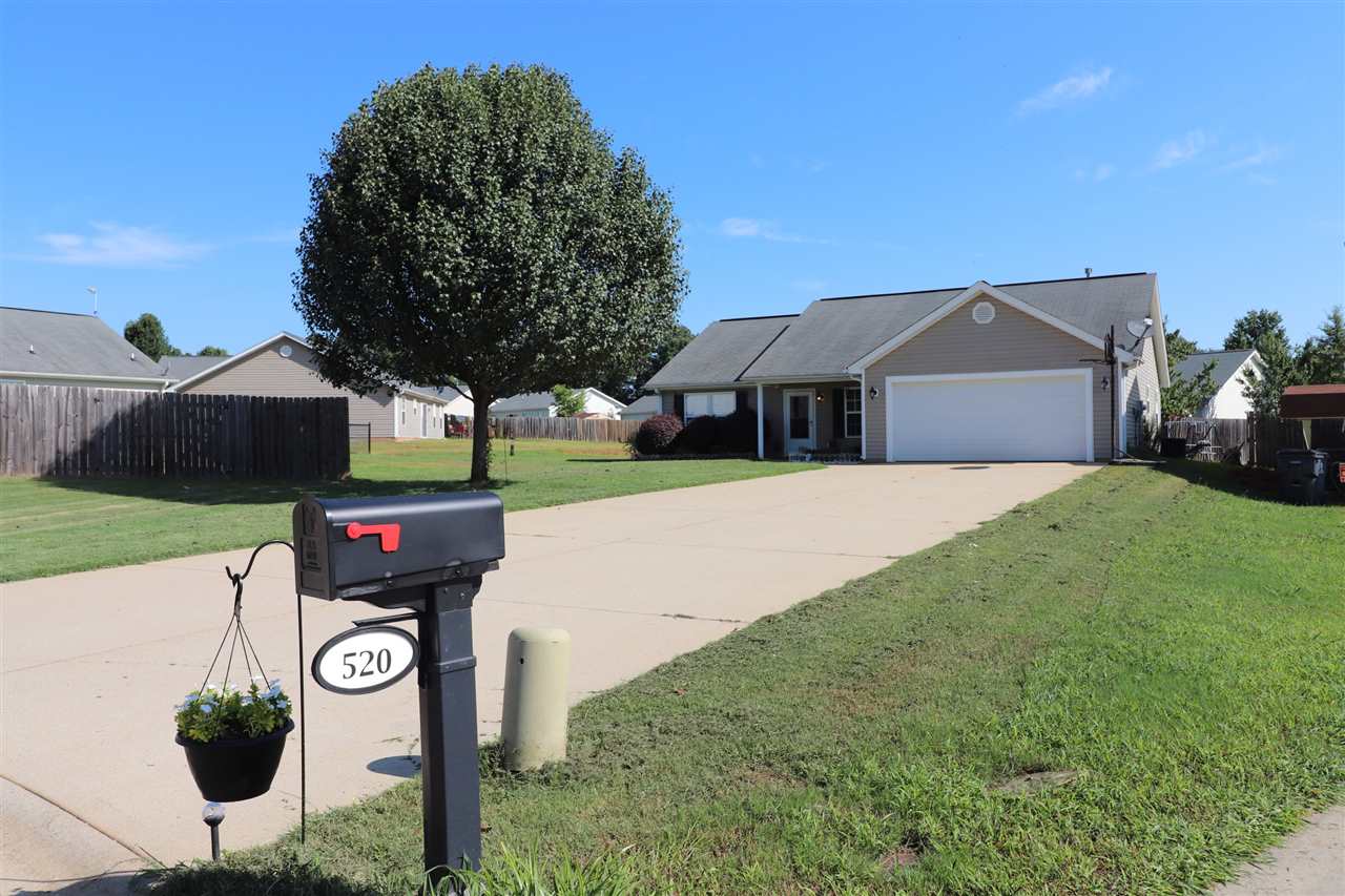 520 Indiana Court Lyman, SC 29365 - Photo 3 of 25 Gallery Image 3