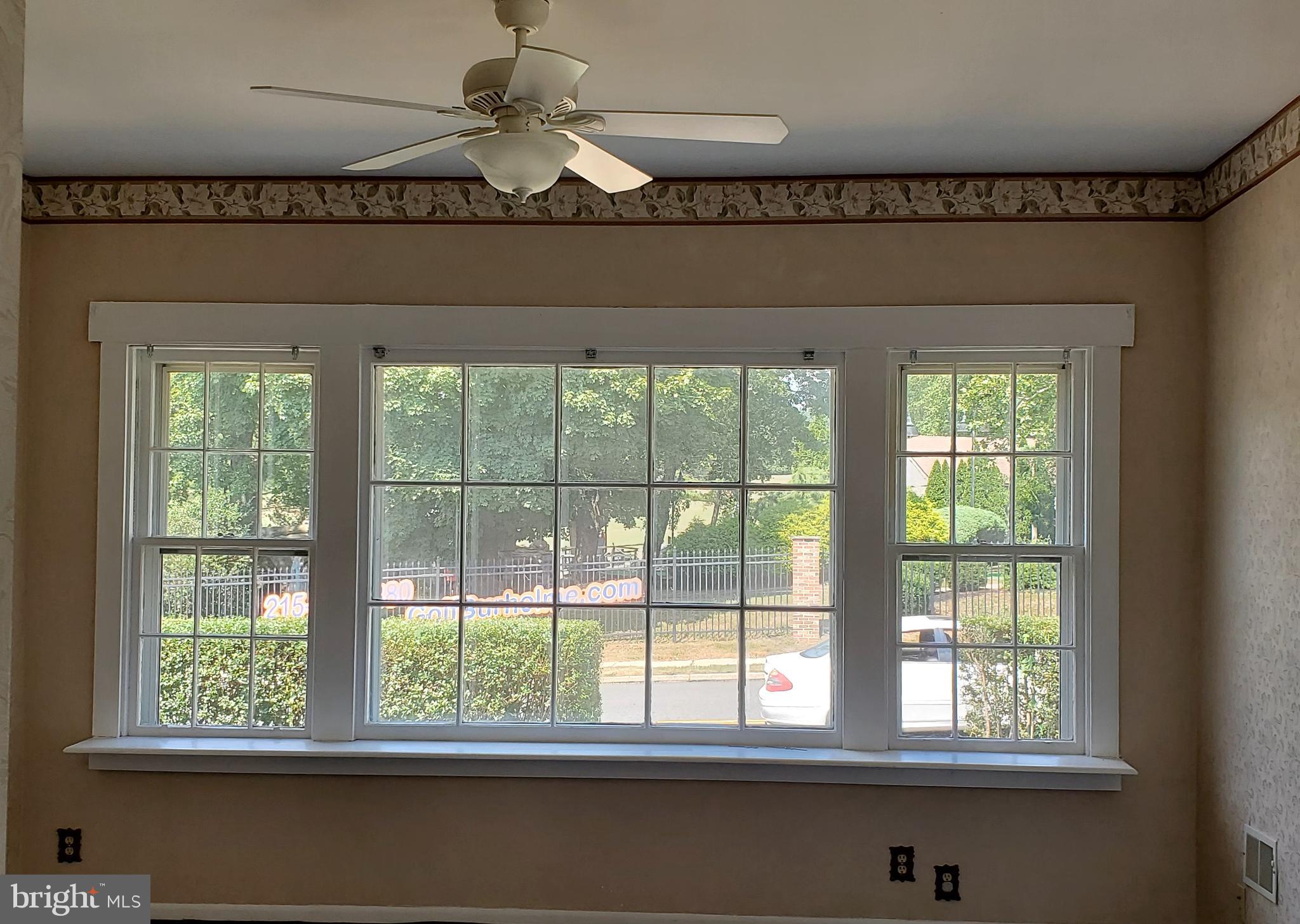 420 Township Line Road Cheltenham, PA 19012 - Photo 4 of 19 Living room ceiling fan