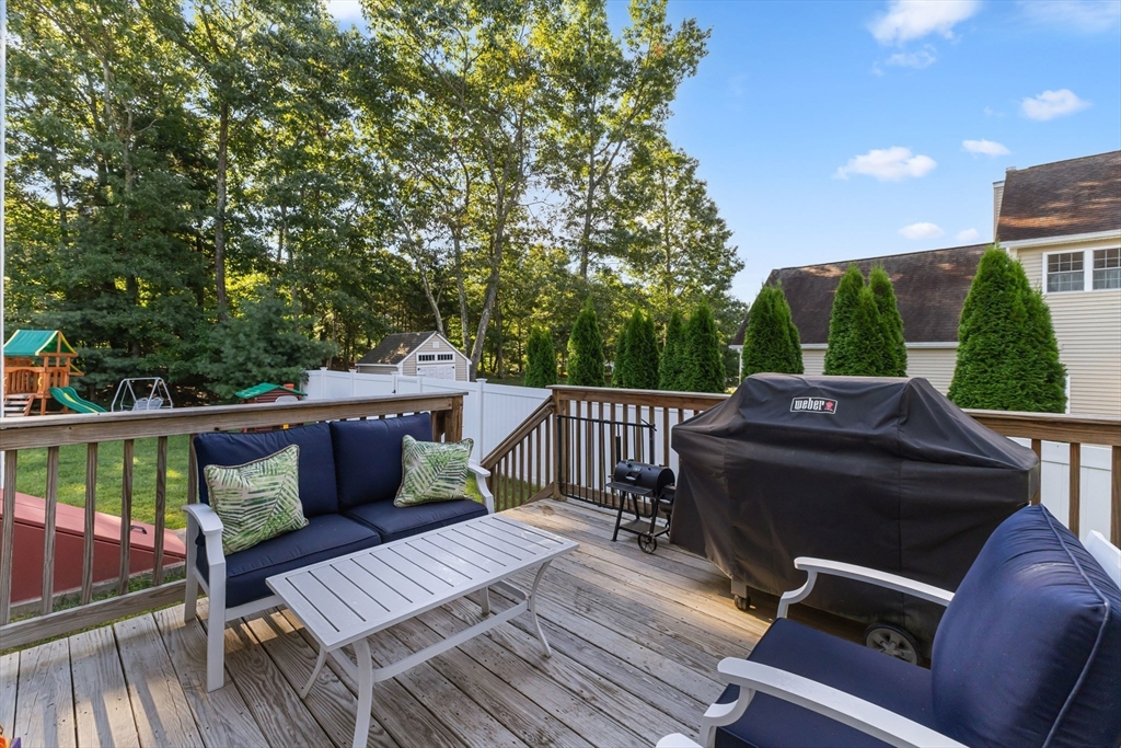 22 West Ledge Road Clinton, MA 01510 - Photo 30 of 36 Gallery Image 30