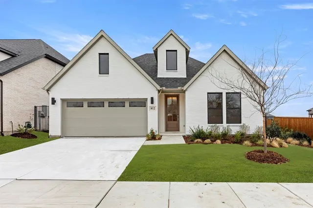 $459,990 | 812 Stoney Bridge, Lavon, TX 75166