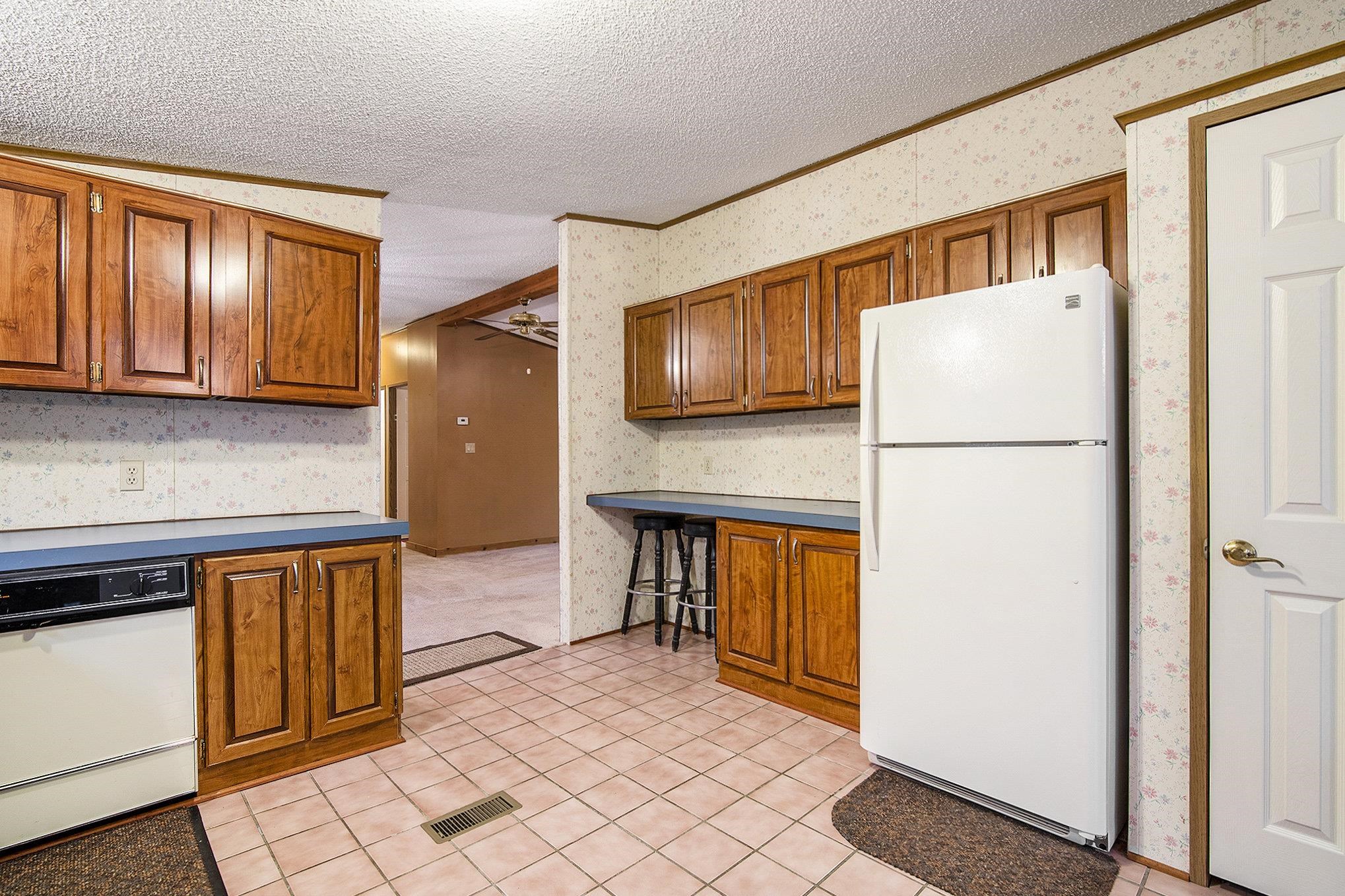 359 Highview Road Traverse City, MI 49696 - Photo 12 of 27