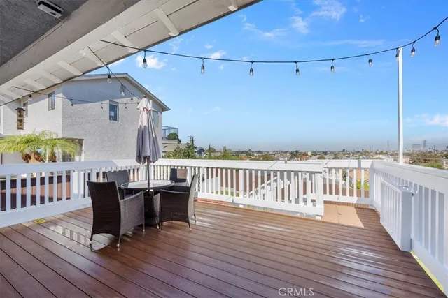 $1,350,000 | 2407 Ripley Avenue, Redondo Beach, CA 90278