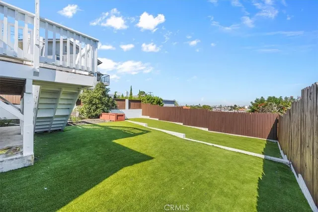 $1,350,000 | 2407 Ripley Avenue, Redondo Beach, CA 90278
