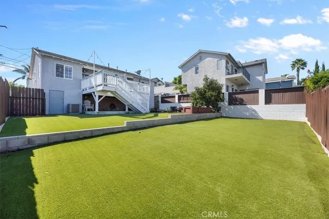 $1,350,000 | 2407 Ripley Avenue, Redondo Beach, CA 90278